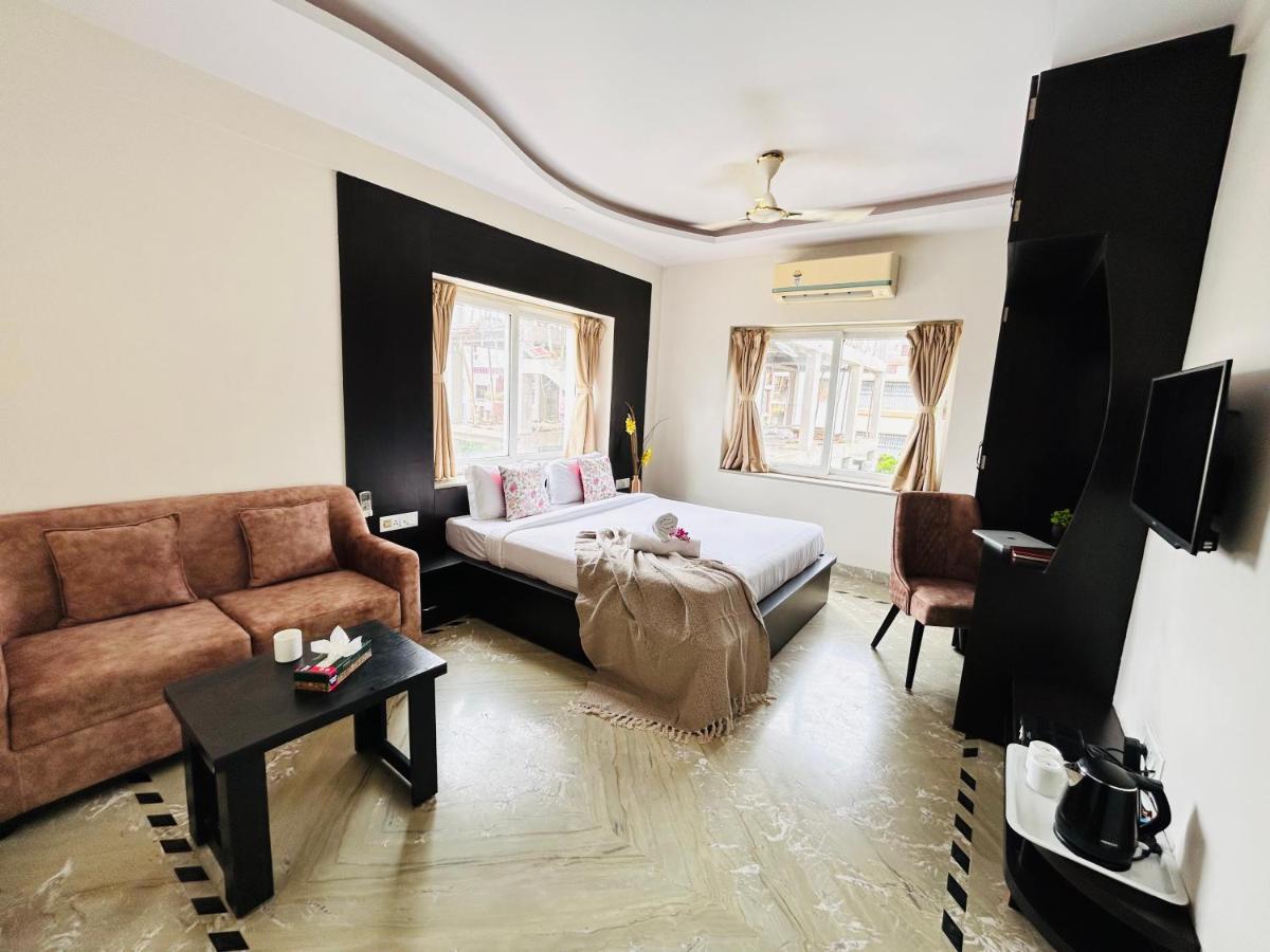 Bluo Lake View Newtown - Boutique Hotel Calcutta Exteriör bild
