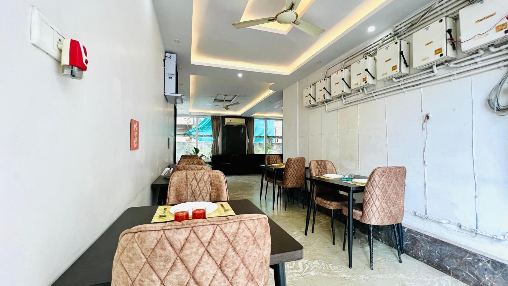 Bluo Lake View Newtown - Boutique Hotel Calcutta Exteriör bild