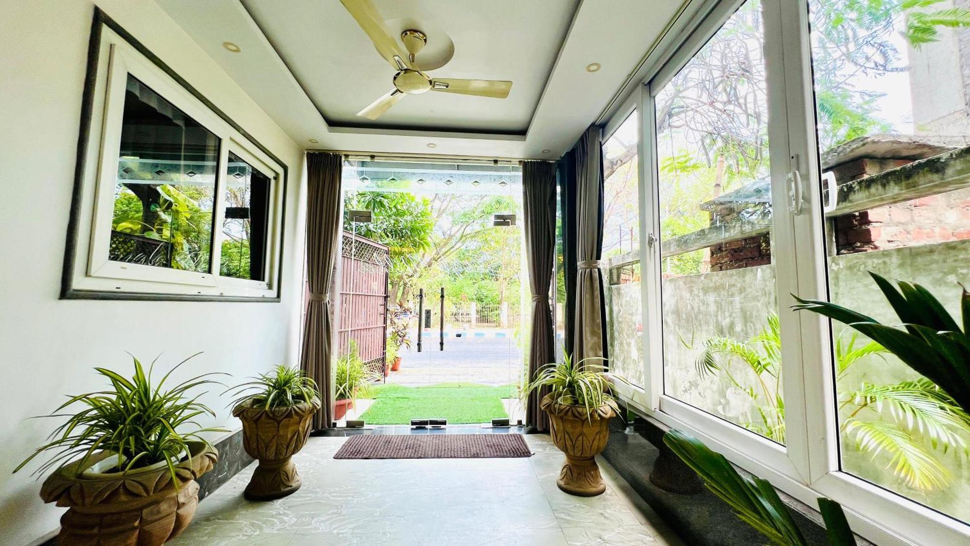 Bluo Lake View Newtown - Boutique Hotel Calcutta Exteriör bild